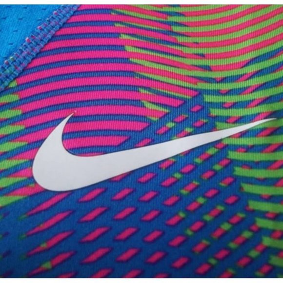 Nike Pro® ‘Frequency’ Capri Compression Legging Size XLarge - Picture 11 of 16